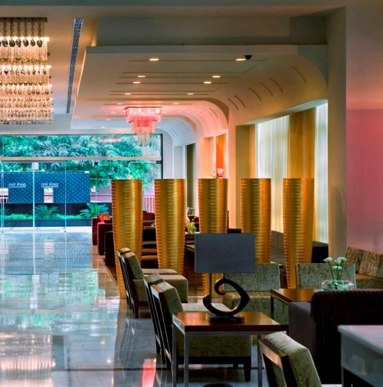 Park Inn Γκουργκάον Εξωτερικό φωτογραφία