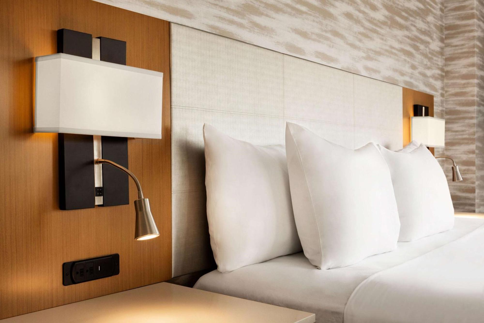 Park Inn Γκουργκάον Εξωτερικό φωτογραφία